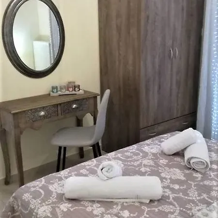 Sea Sight Apartment Nea Iraklitsa